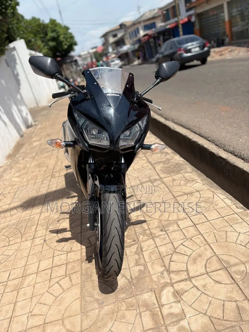 Honda CBR 2018 Black