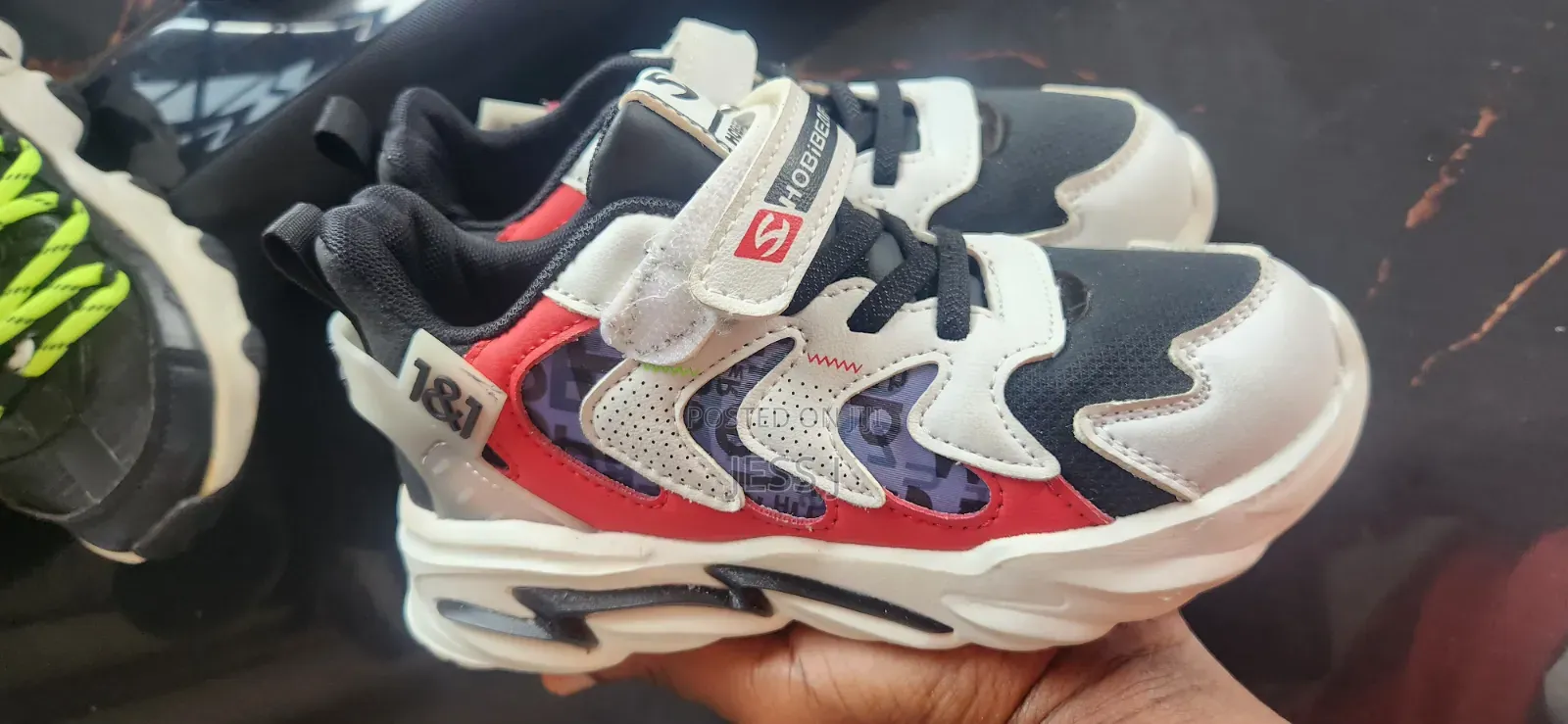 Kids Shoes Bale