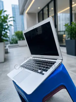 Laptop Apple MacBook Air 2015 8GB Intel Core i5 SSD 256GB