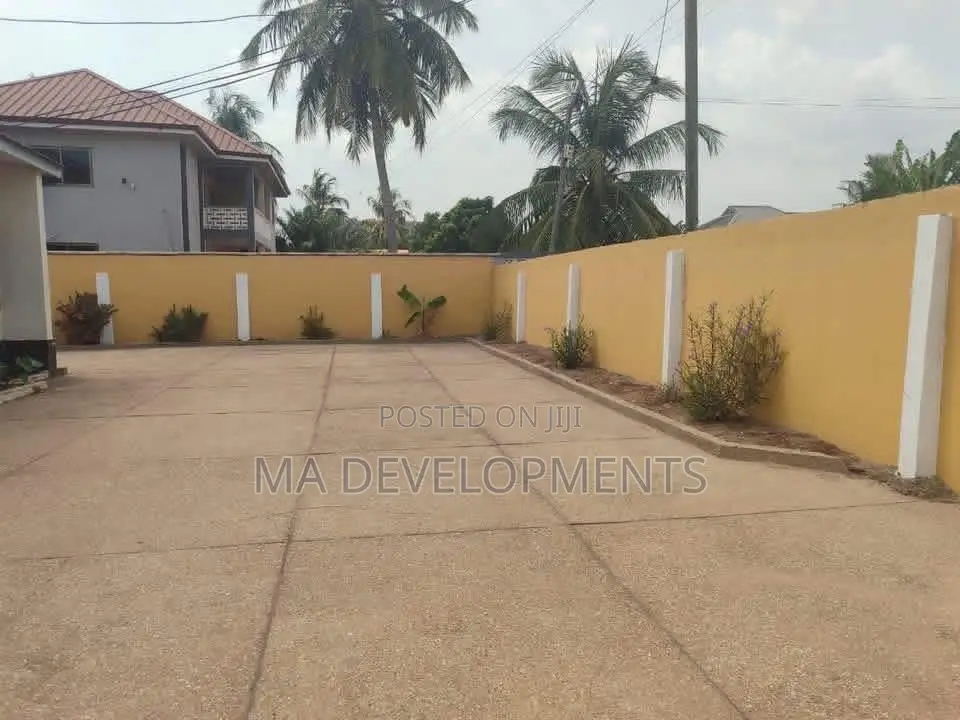 2bdrm Apartment in Madev Realty, Adenta for rent