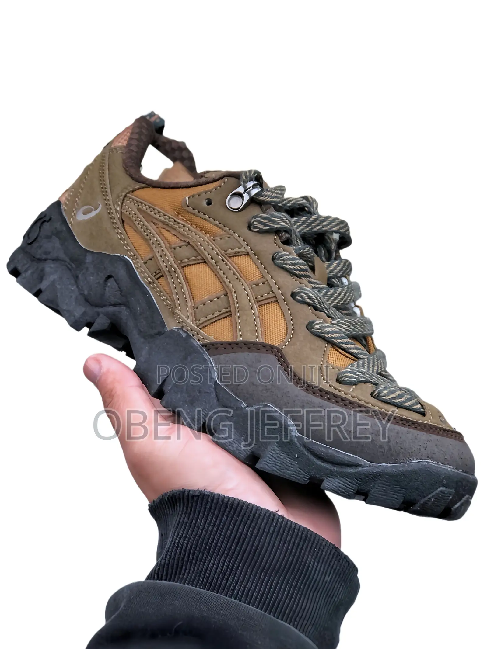 Original Asics Pickax Modern Safari Brown