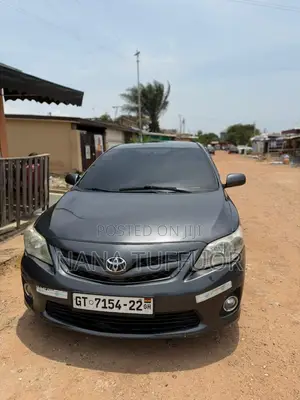 Toyota Corolla 2011 Gray