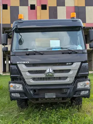 Brand New Howo Dump Truck 2026 Model (Tear Rubber)