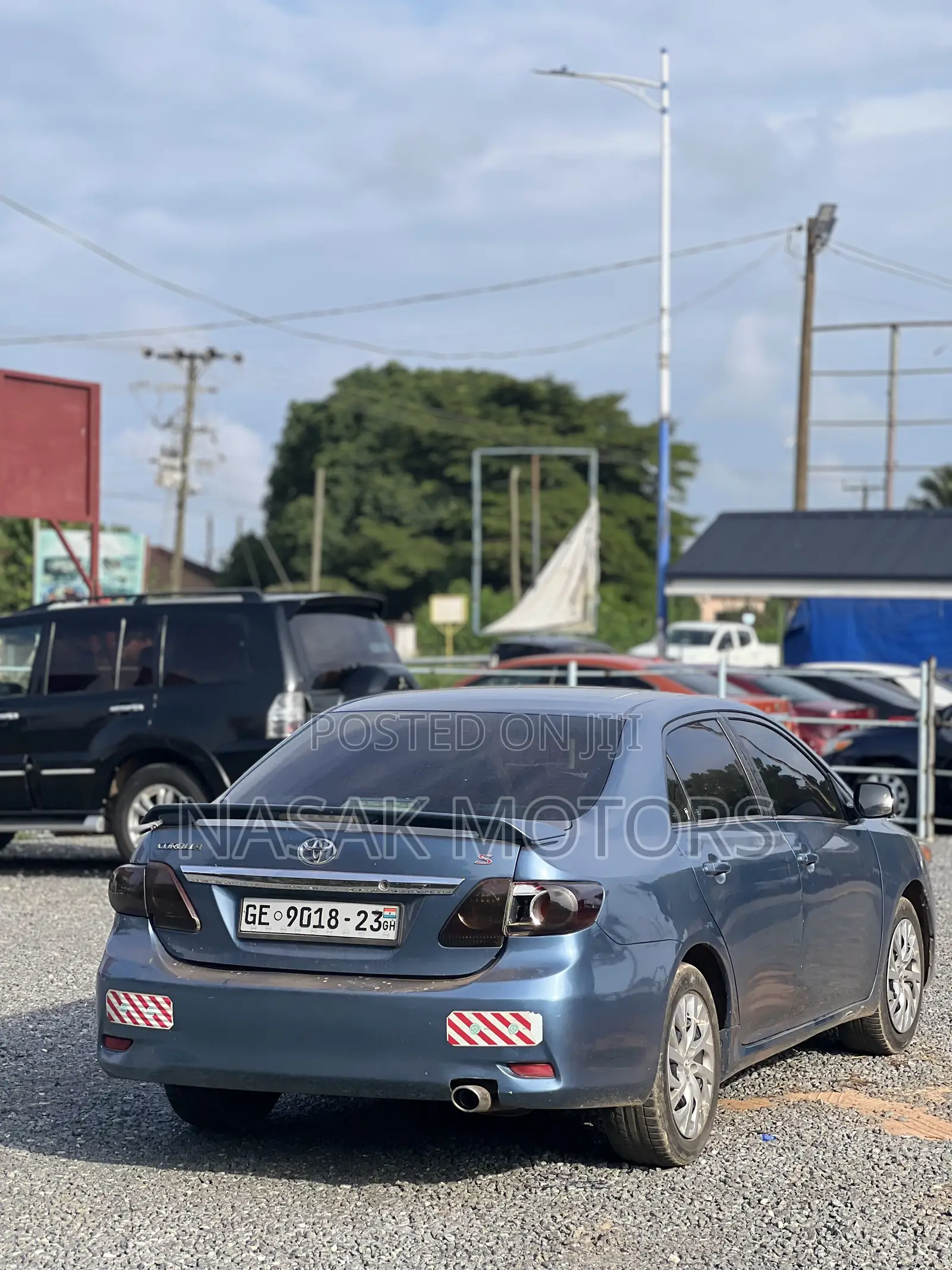Toyota Corolla LE 4dr Sedan (1.8L 4cyl 4A) 2013 Blue