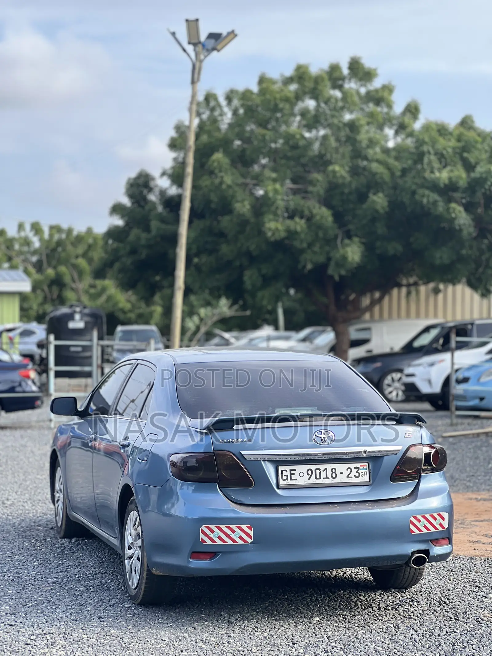 Toyota Corolla LE 4dr Sedan (1.8L 4cyl 4A) 2013 Blue