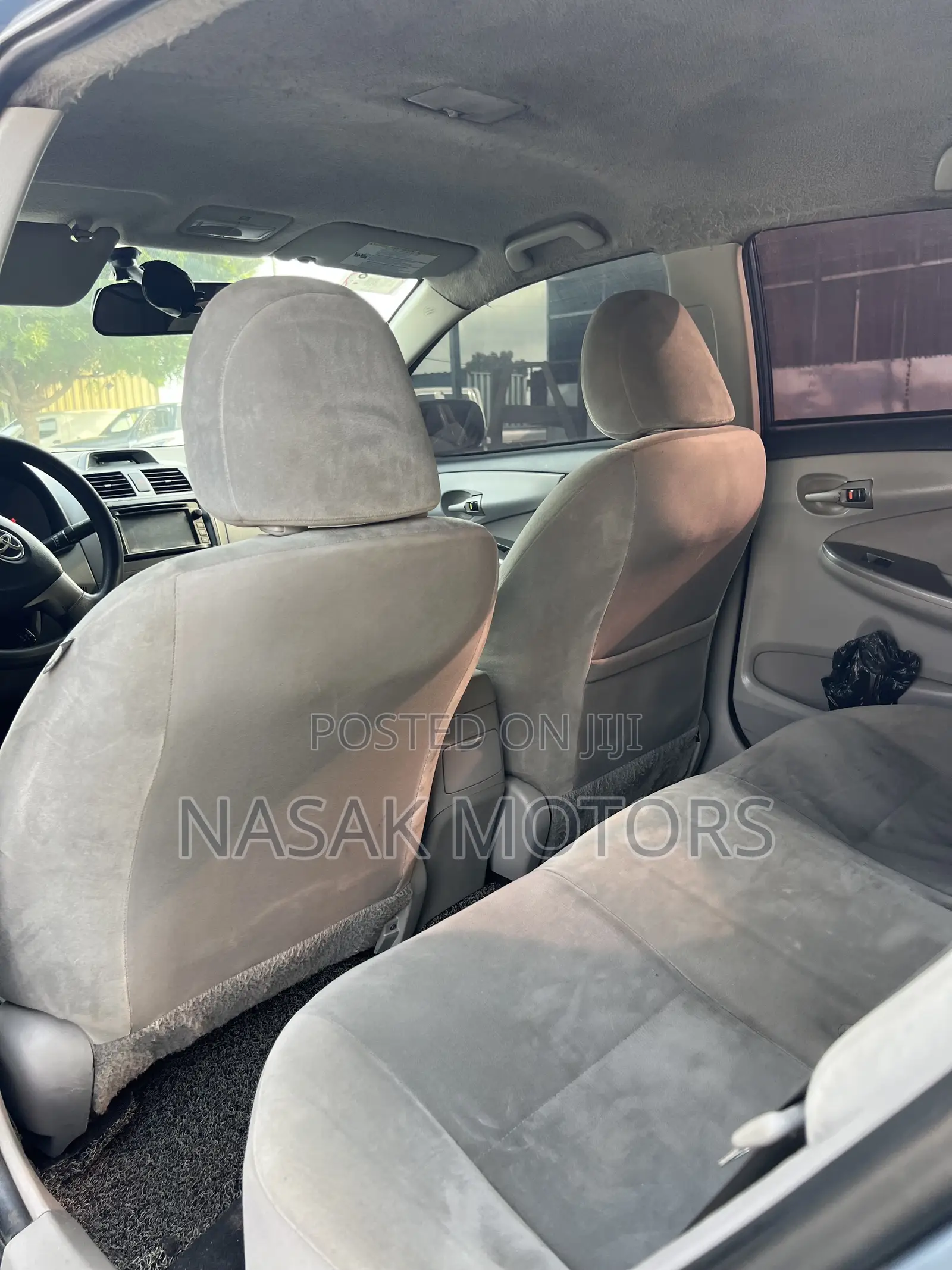 Toyota Corolla LE 4dr Sedan (1.8L 4cyl 4A) 2013 Blue