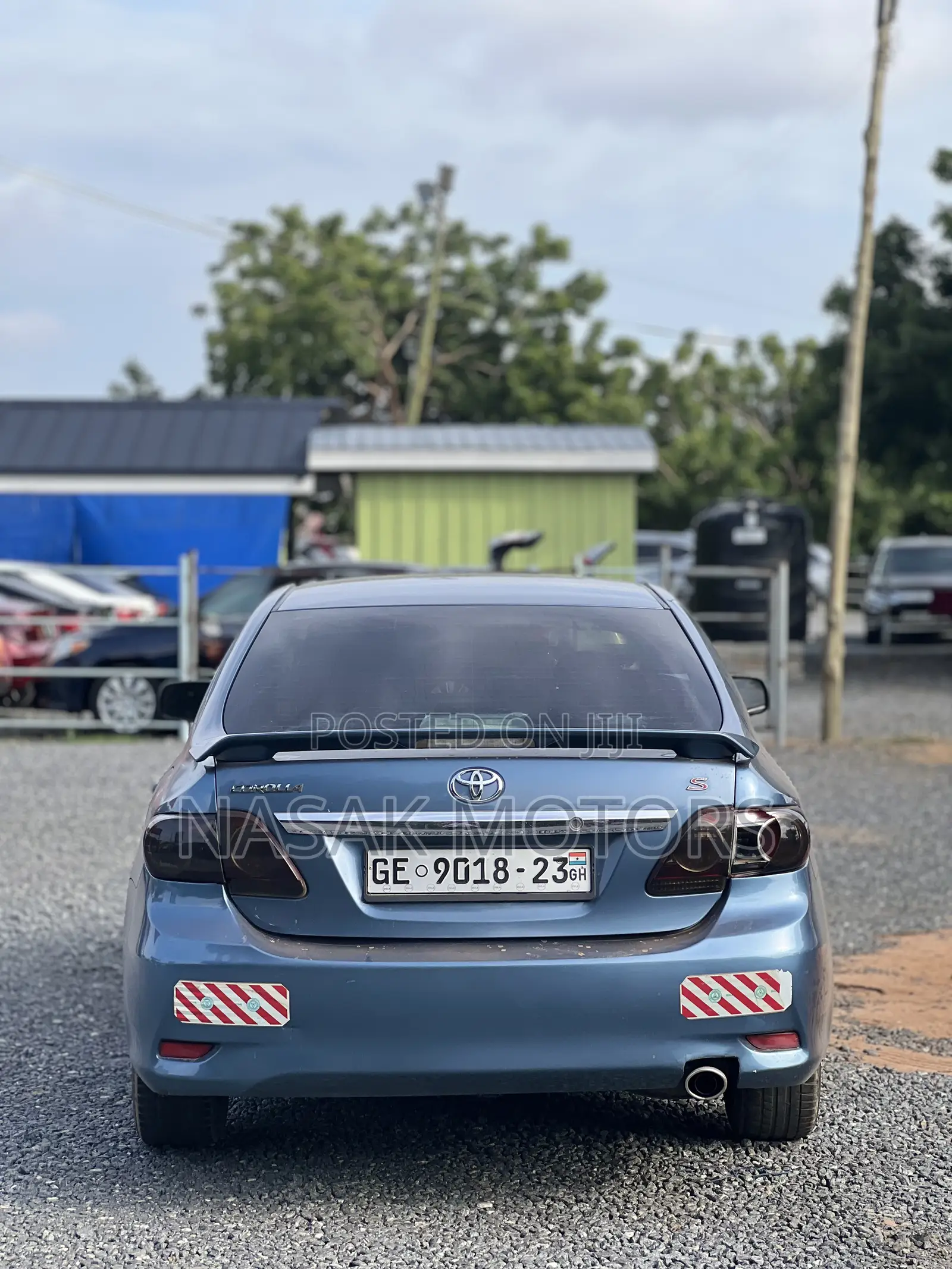 Toyota Corolla LE 4dr Sedan (1.8L 4cyl 4A) 2013 Blue