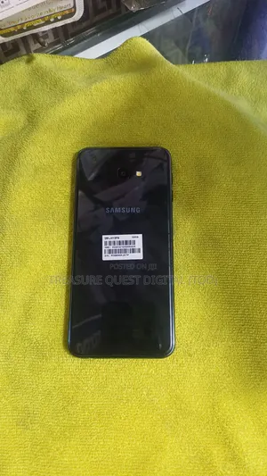 Samsung Galaxy J4 Plus 32 GB Black