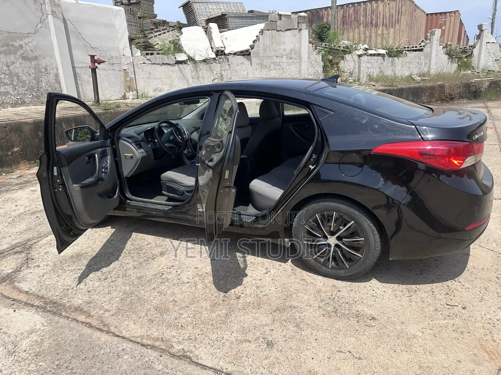 Hyundai Elantra Limited 4dr Sedan (1.8L 4cyl 6A) 2014 Black
