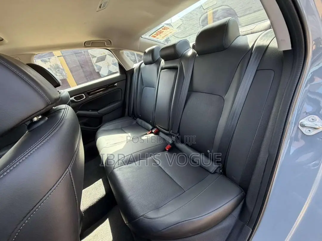 Honda Civic Touring CVT 2023