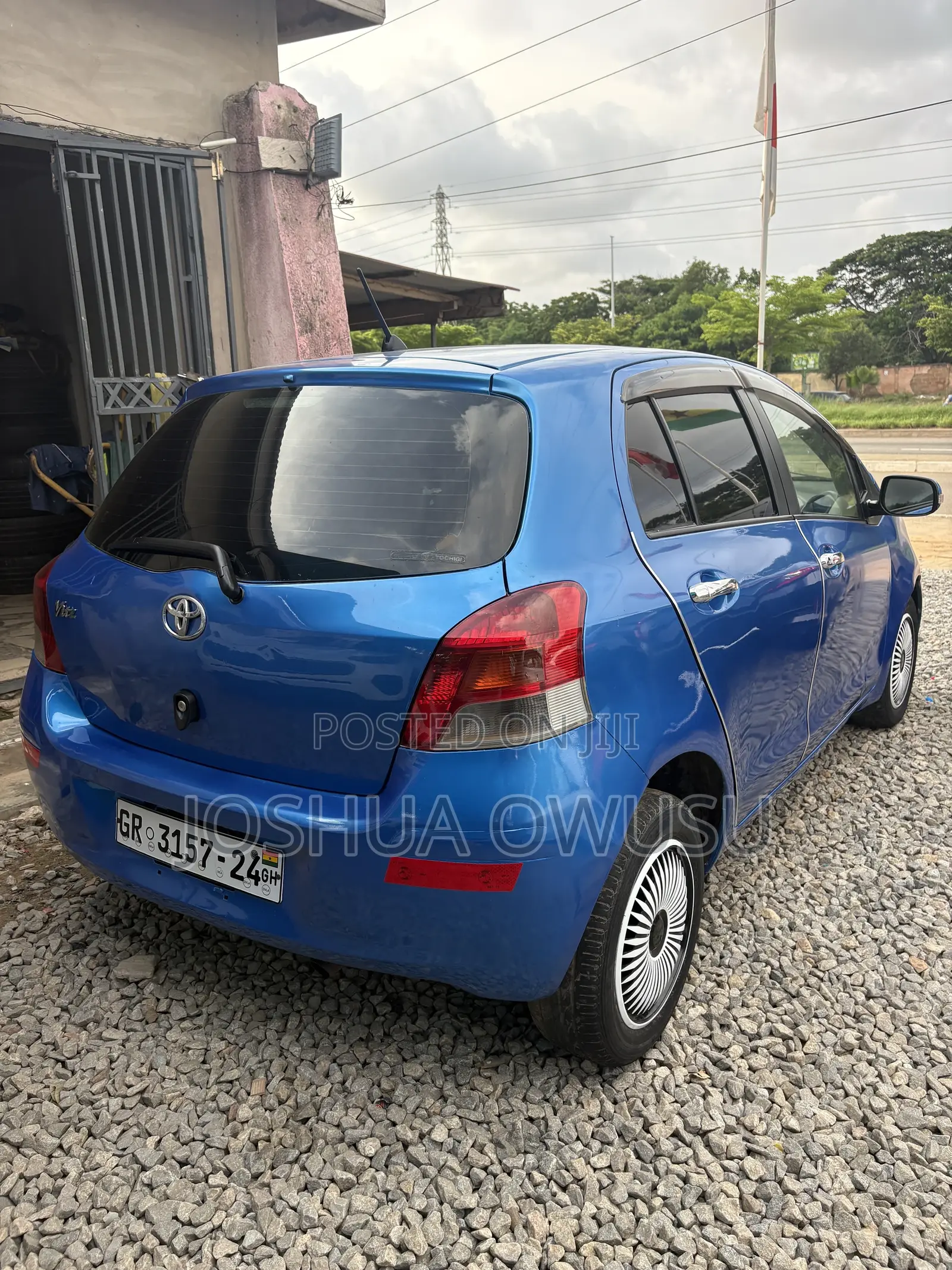 Toyota Vitz 1.3 FWD 5dr 2010 Blue