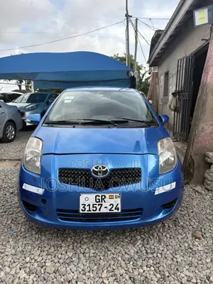 Toyota Vitz 1.3 FWD 5dr 2010 Blue