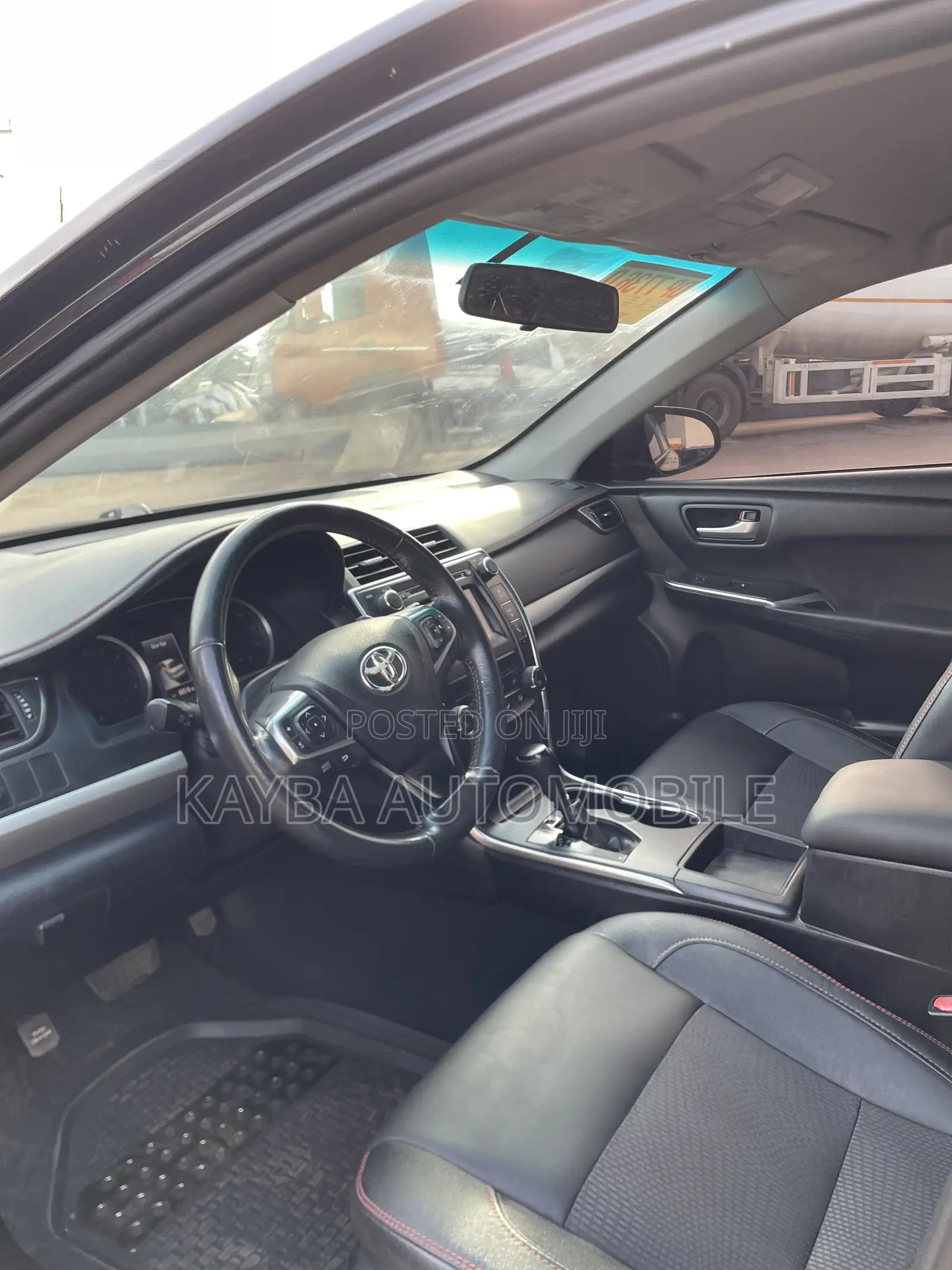 Toyota Camry 2017 Black