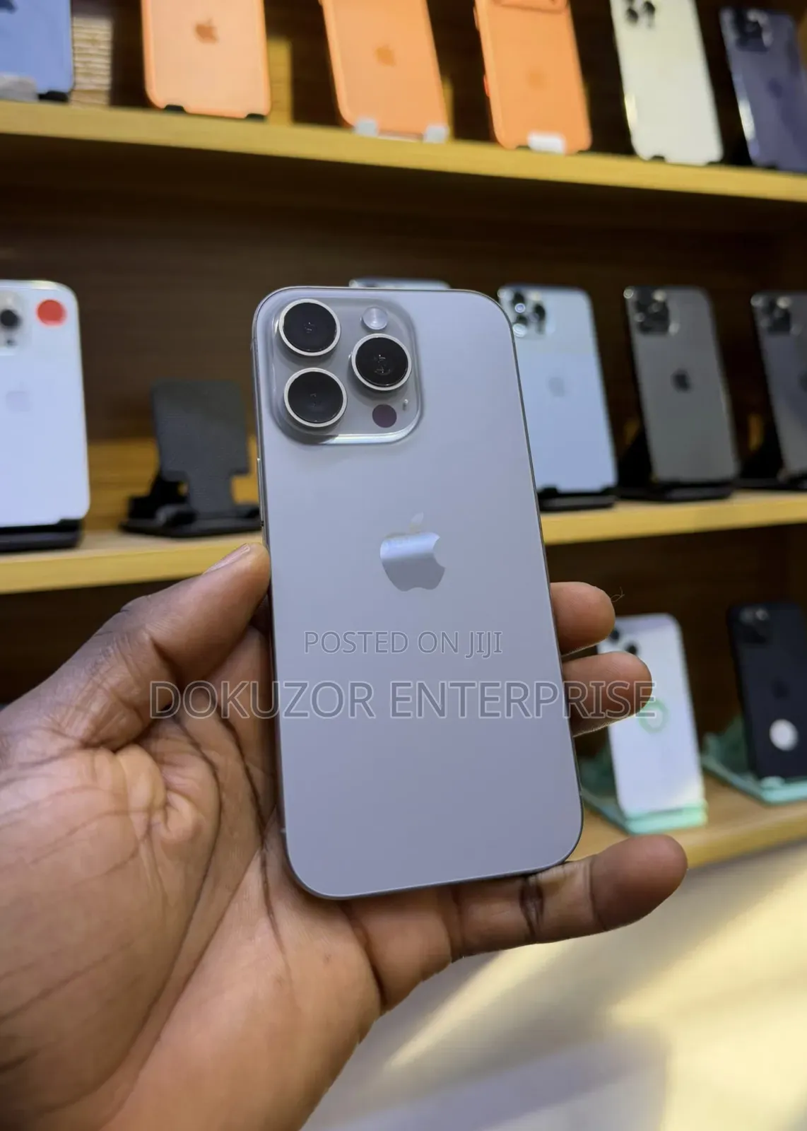 New Apple iPhone 16 Pro 256 GB Gray