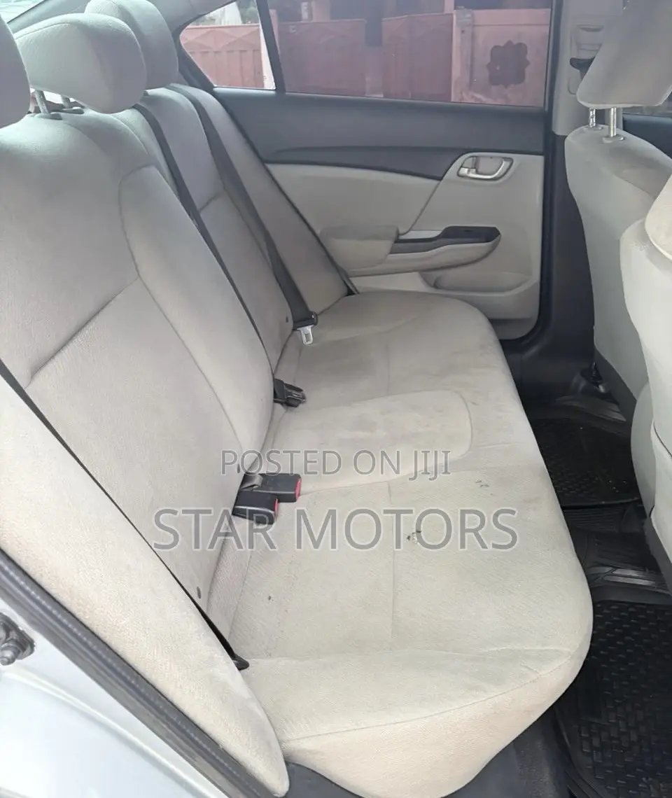 Honda Civic 2014 Silver
