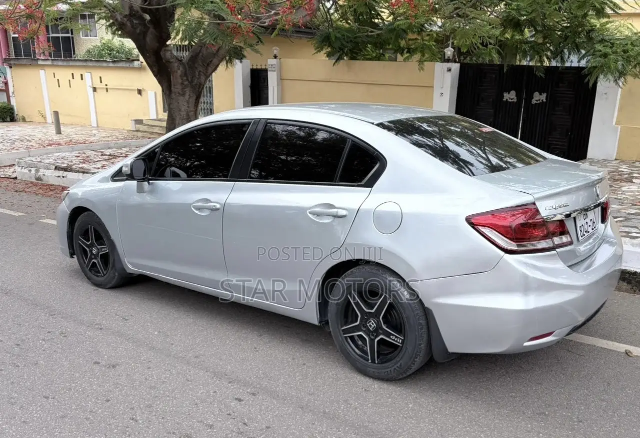 Honda Civic 2014 Silver