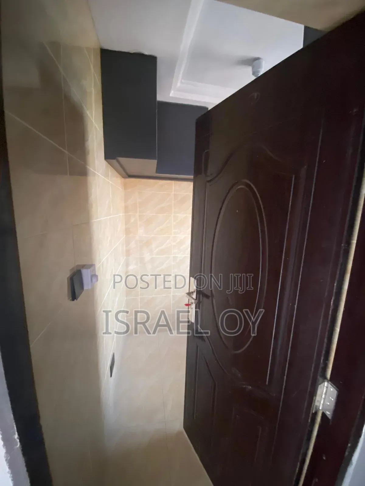 1bdrm Room & Parlour in Official Town for rent