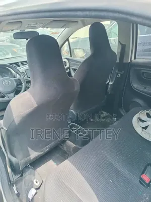 Toyota Vitz 1.3 AWD 5dr 2019 White