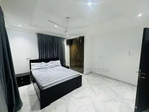 Furnished 4bdrm Townhouse / Terrace in American House, East Legon