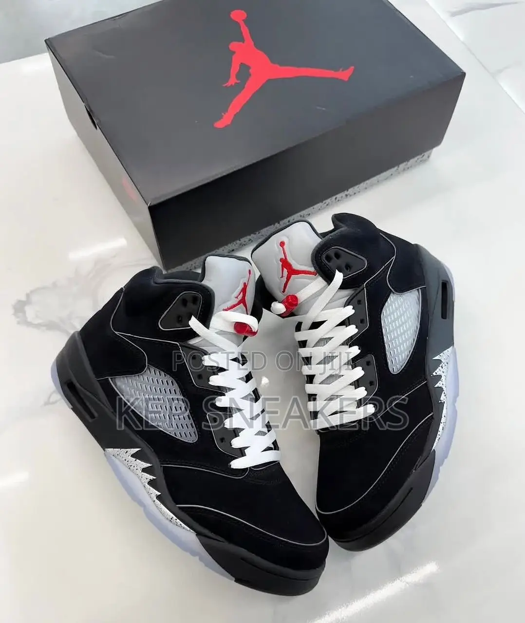 Nike Air Jordan 5 Retro Og "Black Metallic Reimagined"