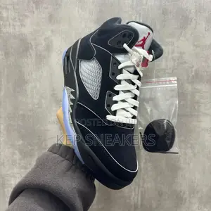 Nike Air Jordan 5 Retro Og "Black Metallic Reimagined"
