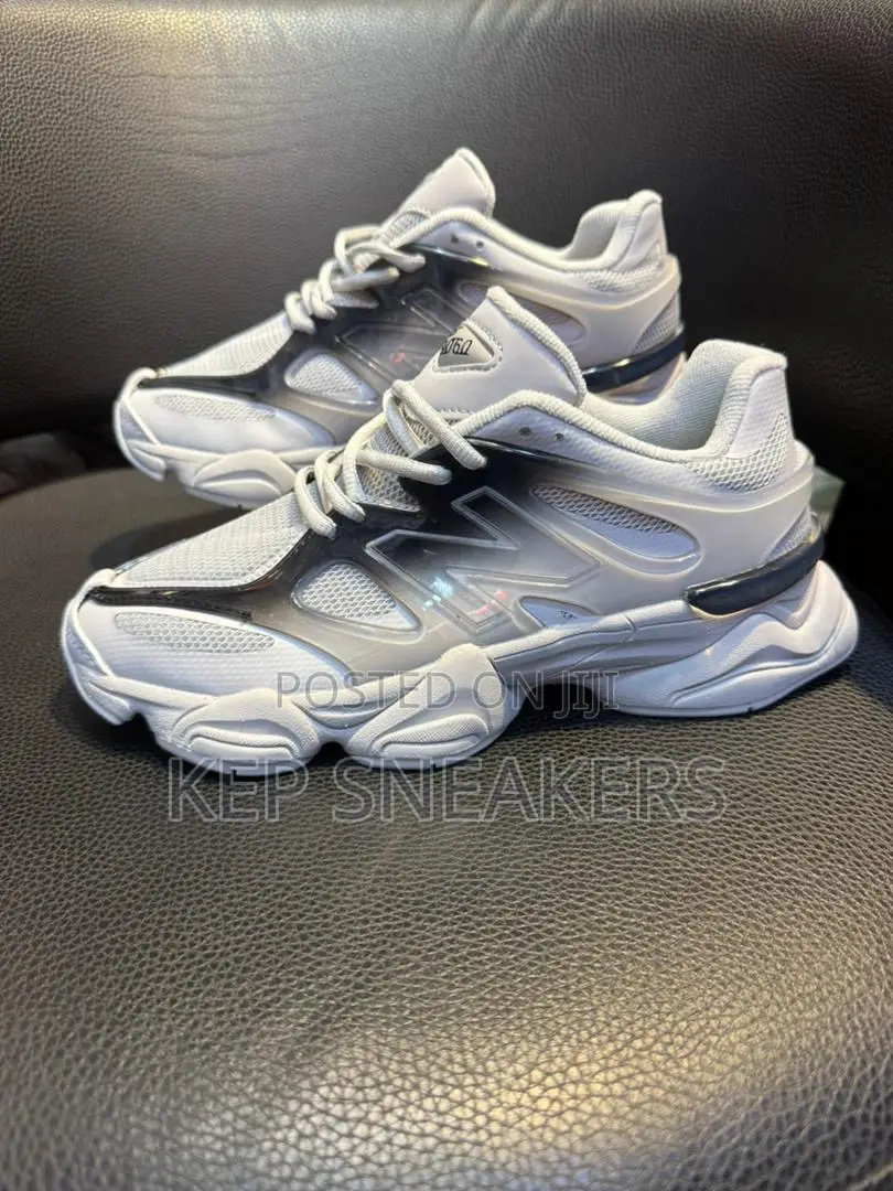 New Balance 9060 Distinct Metallic Silver