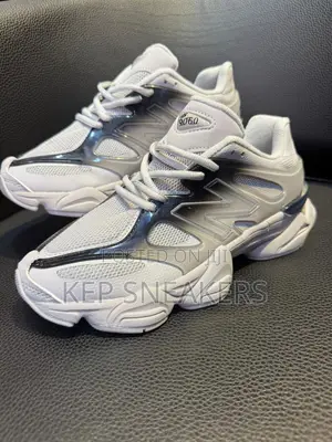 New Balance 9060 Distinct Metallic Silver