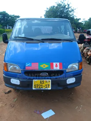 Ford Transit 2017 Blue