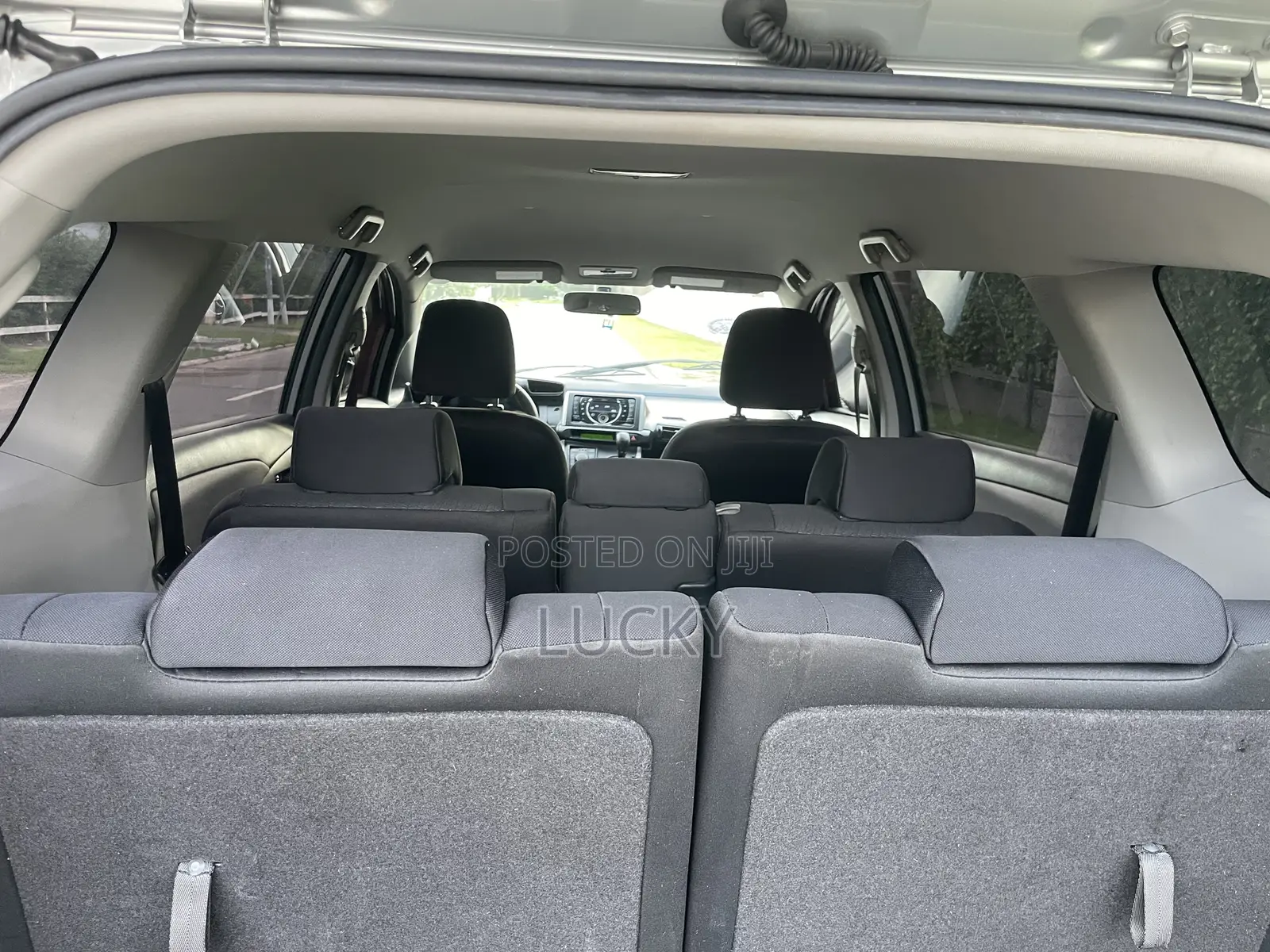 Toyota Wish 2012 Silver