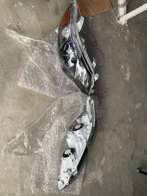 Toyota Camry Spider 2012,2013,2014 Headlight Pair