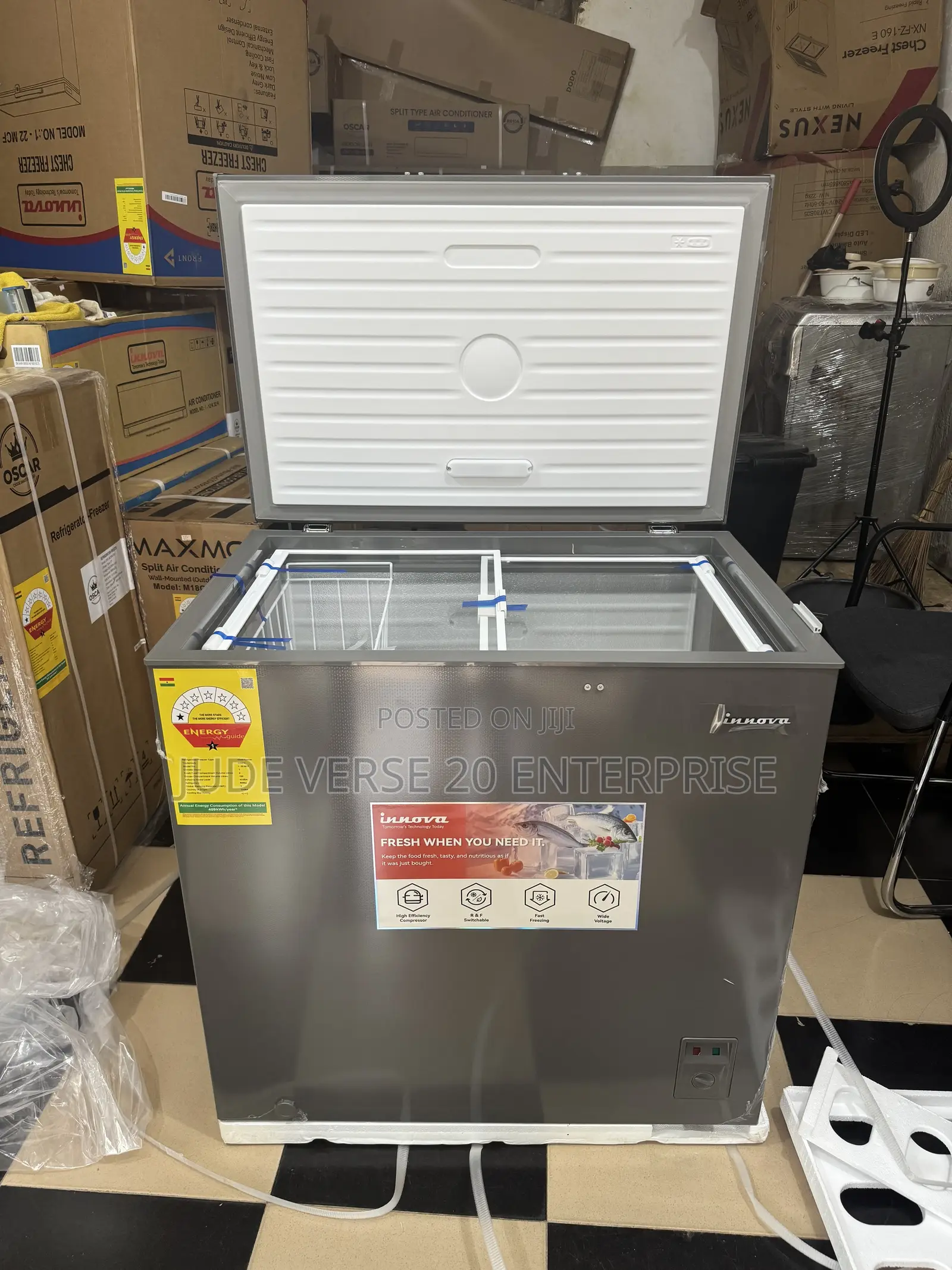 Innova 200 L Chest Freezer