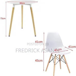 Modern Nordic Dining Chair – Elegant Comfort for Every Space
