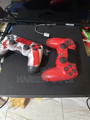 Ps4 Pro 1tb 7 Games With 2 Controllers