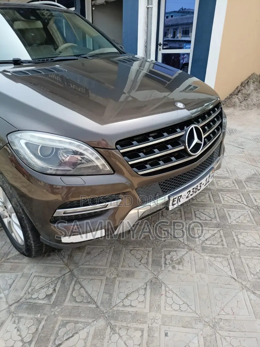 Mercedes-Benz M Class ML 350 BlueTEC 4Matic 2012 Brown