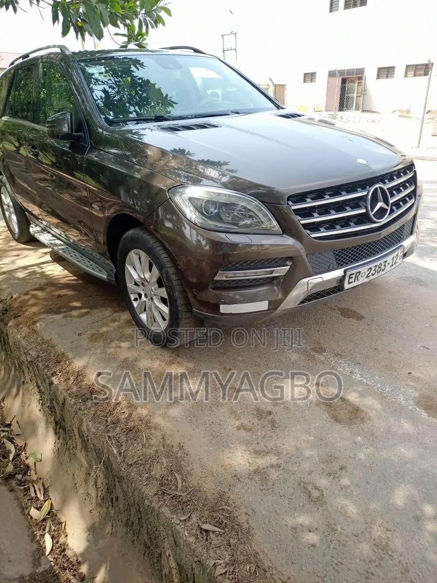 Mercedes-Benz M Class ML 350 BlueTEC 4Matic 2012 Brown