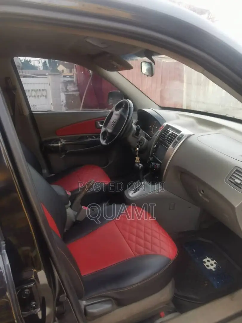 Hyundai Tucson GLS AWD 2010 Black