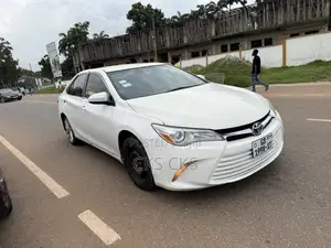 Toyota Camry 2016 White