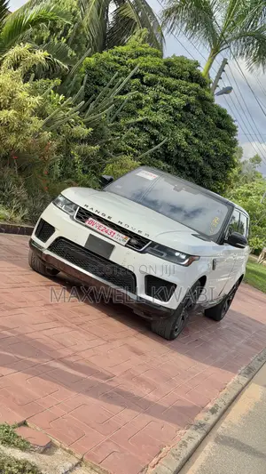 Land Rover Range Rover 2.0L I4 Turbocharged HSE PHEV 2019 White