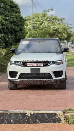 Land Rover Range Rover 2.0L I4 Turbocharged HSE PHEV 2019 White