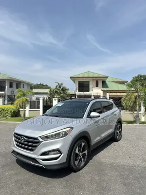 Hyundai Tucson Limited AWD 2016 Silver