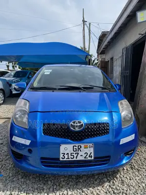Toyota Vitz 1.3 AWD 5dr 2010 Blue