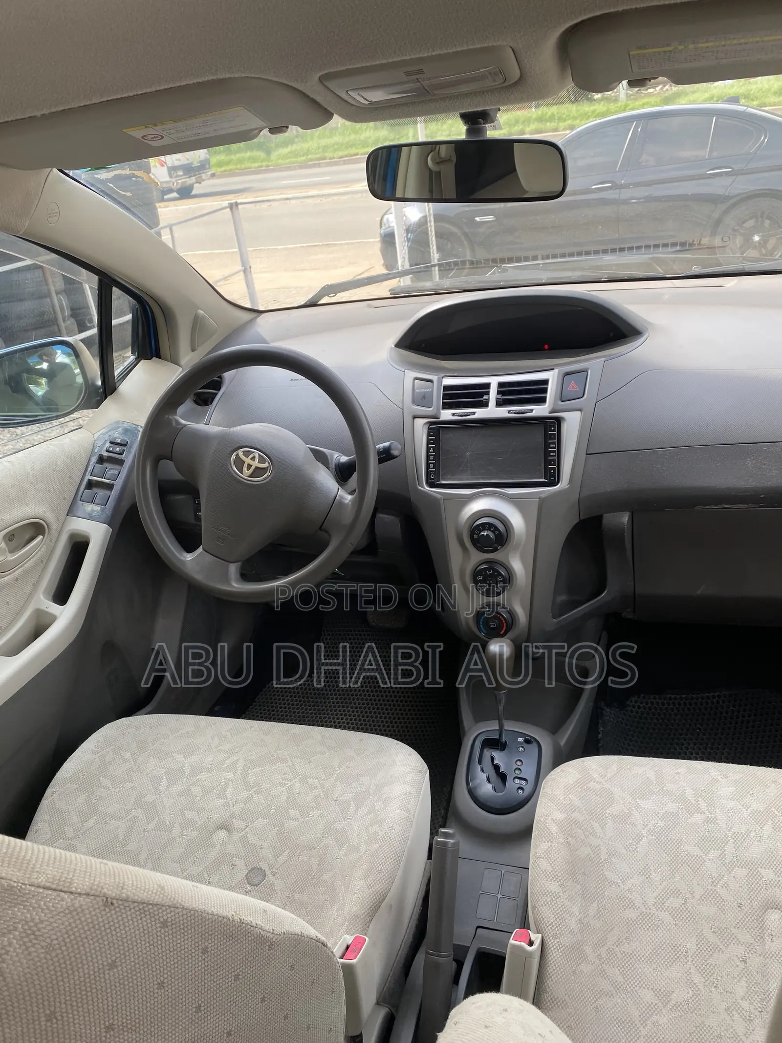 Toyota Vitz 1.3 AWD 5dr 2010 Blue
