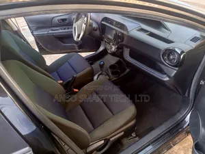 Toyota Aqua 2015 Black