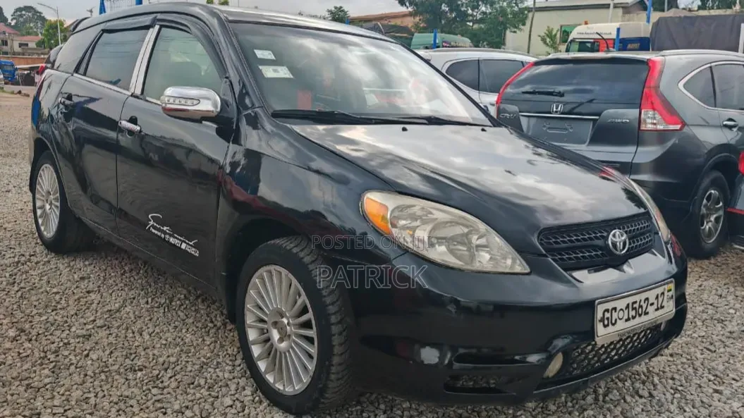 Toyota Matrix XR Hatchback FWD (1.8L 4cyl 4A) 2007 Black
