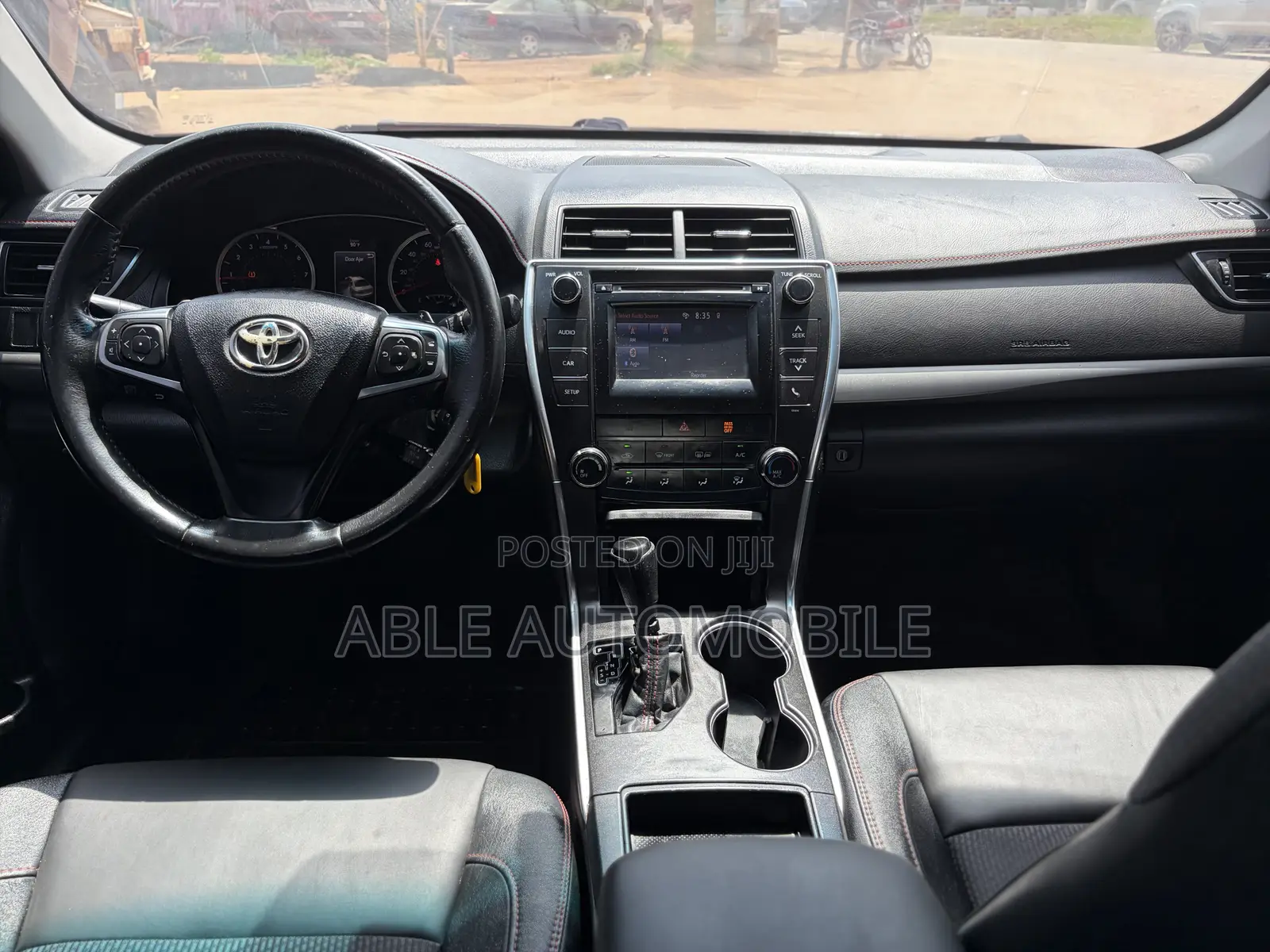 Toyota Camry SE 4dr Sedan (2.5L 4cyl 6A) 2017 Black