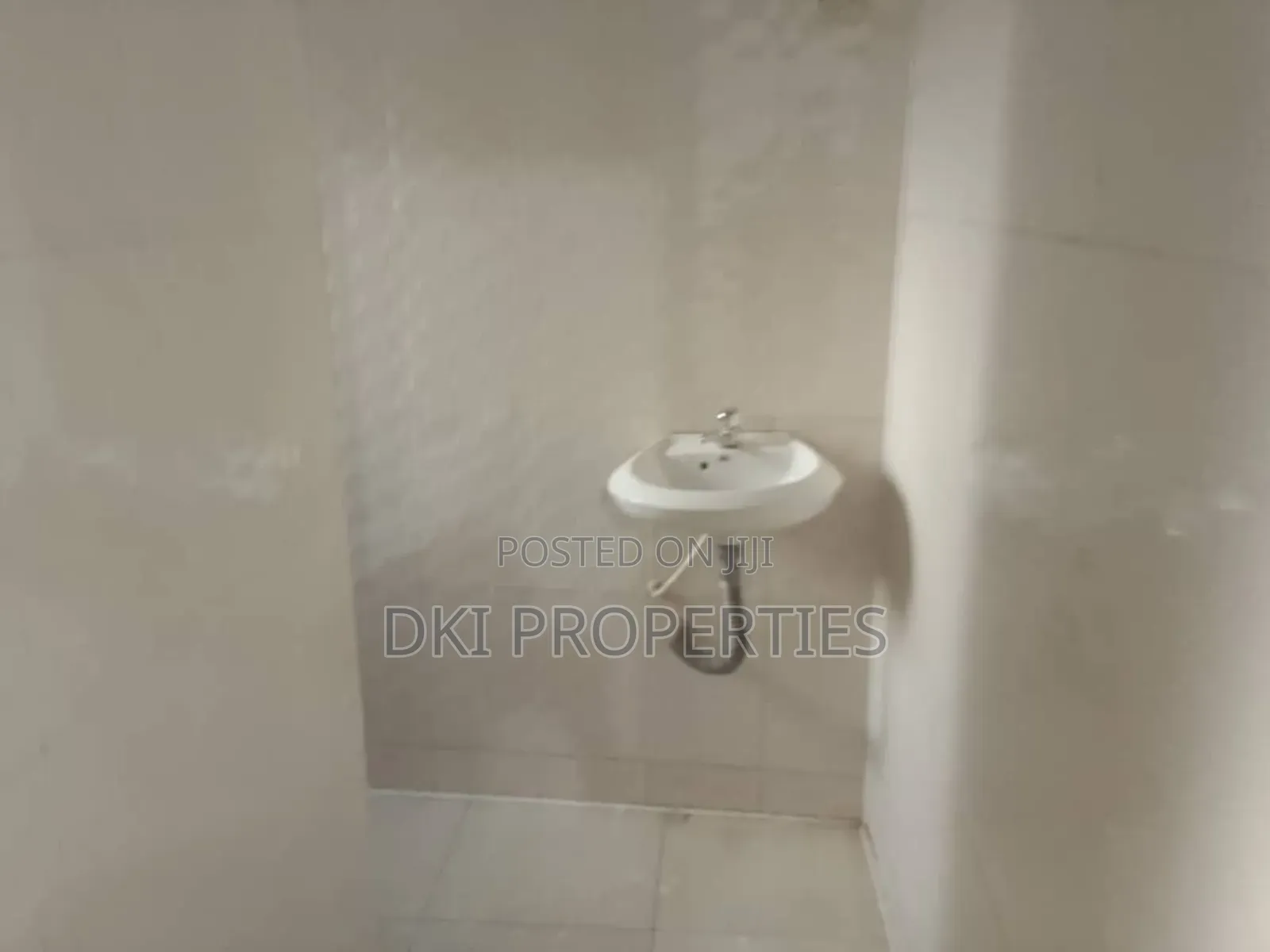 2bdrm Apartment in Dki Properties, Barrier for rent