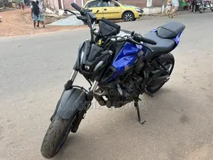 Yamaha FZ 2024 Blue