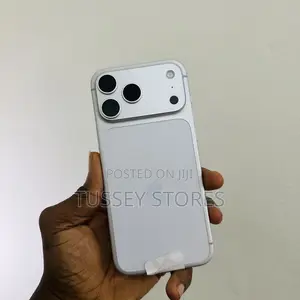 New Apple iPhone 17 Pro Max 256 GB Silver