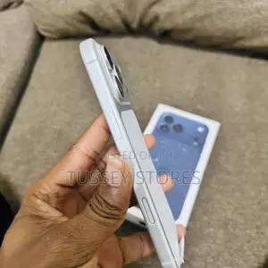 New Apple iPhone 17 Pro Max 256 GB Silver