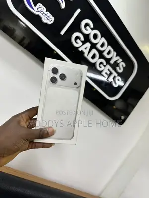 New Apple iPhone 17 Pro Max 256 GB Silver